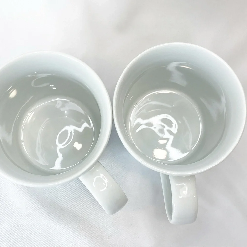 Set of 2 Crate & Barrel “Jingle Mug” Yule Christmas Trees by Julia Rothman NWT